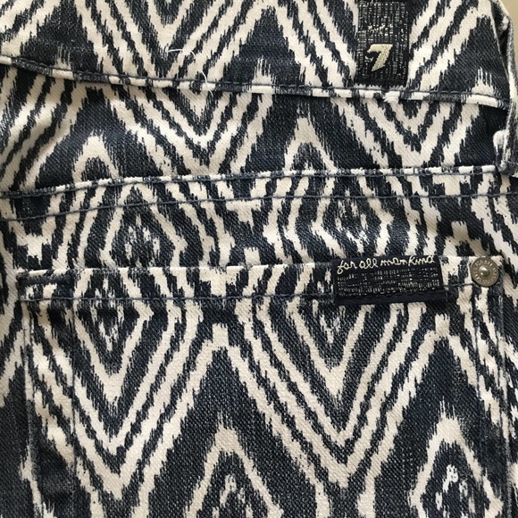 7 For All Mankind Blue White Print Cropped Skinny - Picture 8 of 8